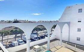 3319-Appartement A 200M De La Plage