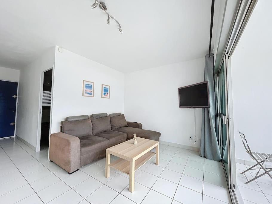 3319-Appartement A 200M De La Plage Le Barcarès Extérieur photo