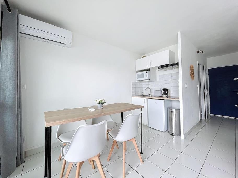 3319-Appartement A 200M De La Plage Le Barcarès Extérieur photo